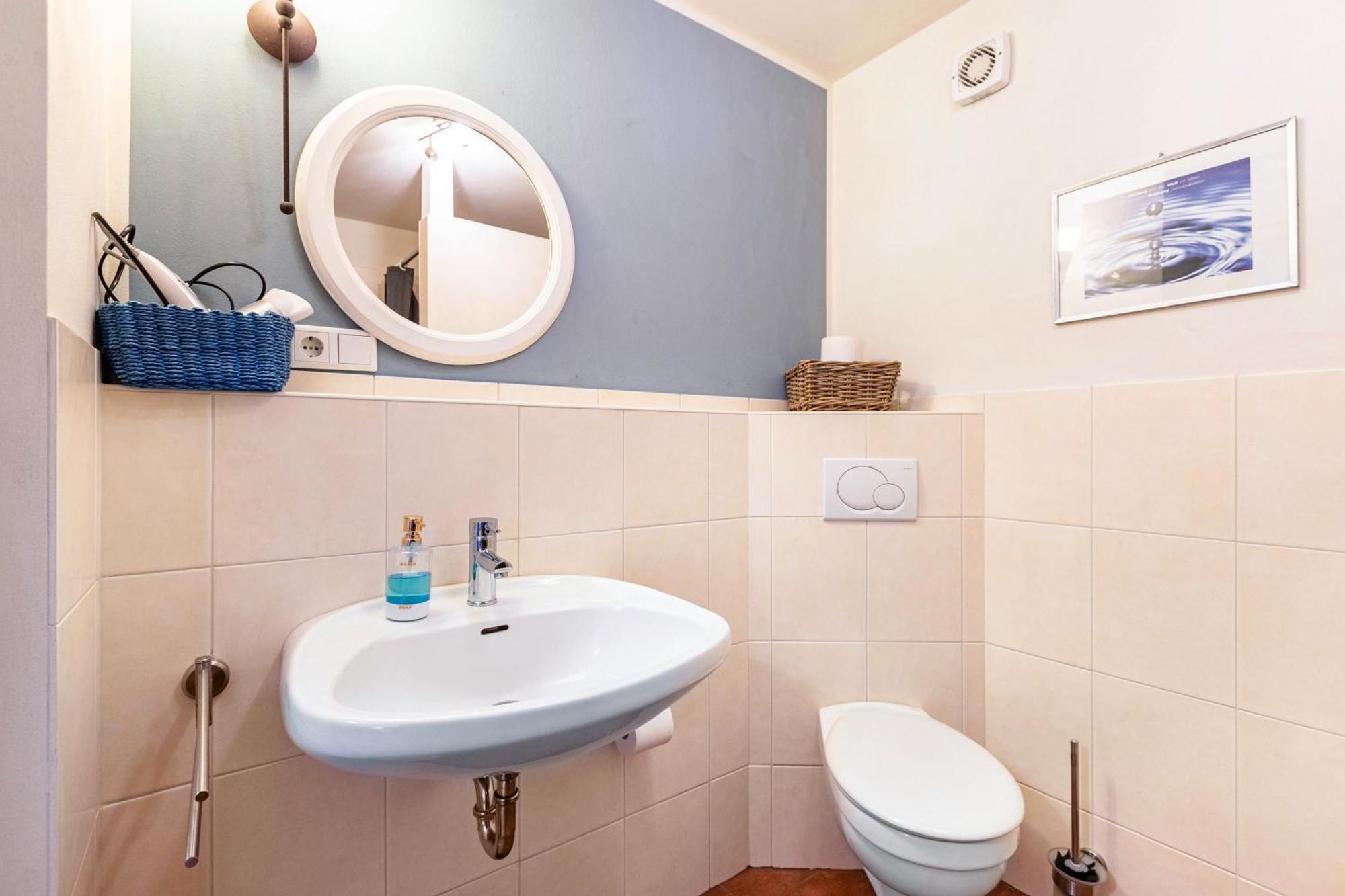 Blauquarz Und Rauchquarz Daire Reußenköge Dış mekan fotoğraf
